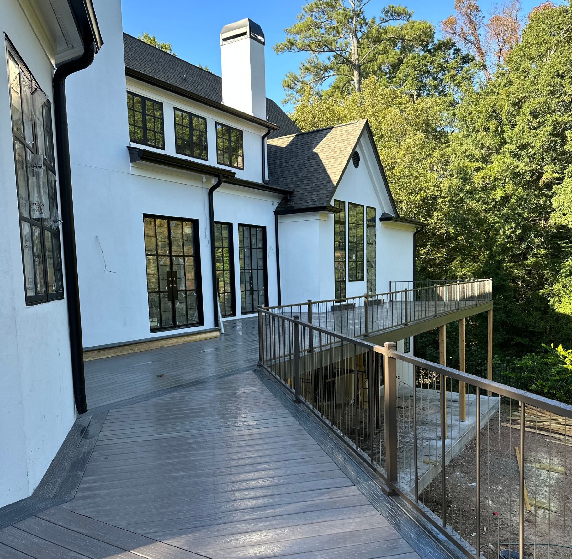 Decks & Outdoor Living